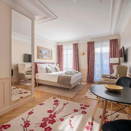 Le Beau Marais - Luxury Apartments, Air Cond, Lift Apartment Paris
