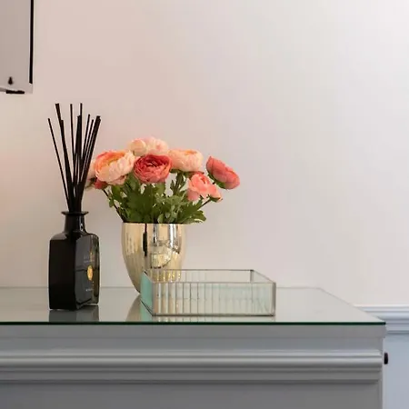 Le Beau Marais - Luxury Apartments, Air Cond, Lift Apartment Paris