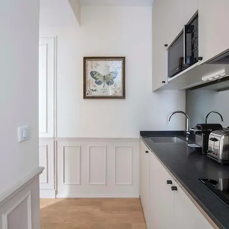 Apartment Le Beau Marais - Luxury Apartments, Air Cond, Lift *