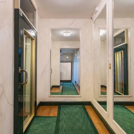 Le Beau Marais - Luxury Apartments, Air Cond, Lift * Paris