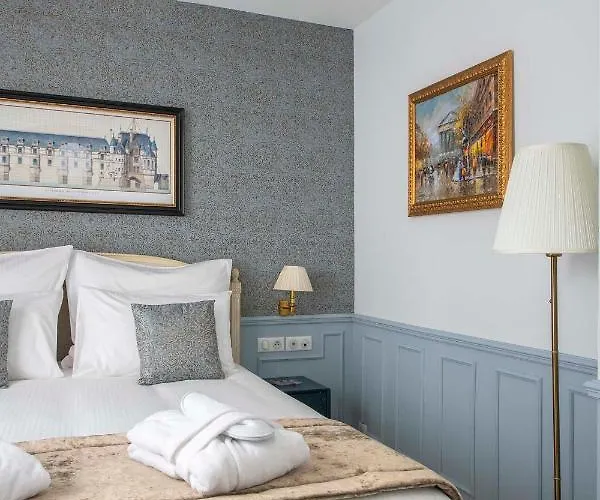 Le Beau Marais - Luxury Apartments, Air Cond, Lift *