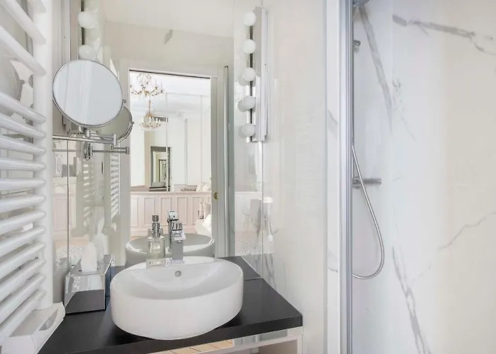 Le Beau Marais - Luxury Apartments, Air Cond, Lift * פריז