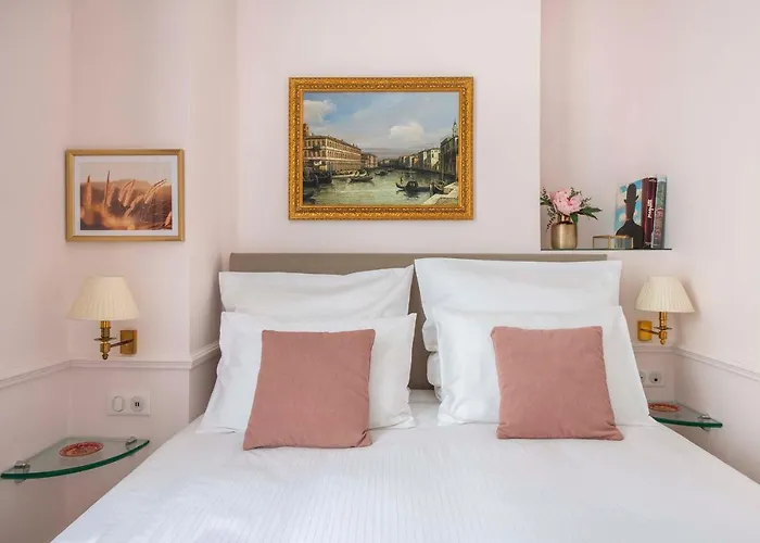 Le Beau Marais - Luxury Apartments, Air Cond, Lift * פריז