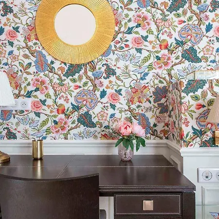 Le Beau Marais - Luxury Apartments, Air Cond, Lift Parijs