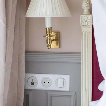 Appartement Le Beau Marais - Luxury Apartments, Air Cond, Lift Parijs